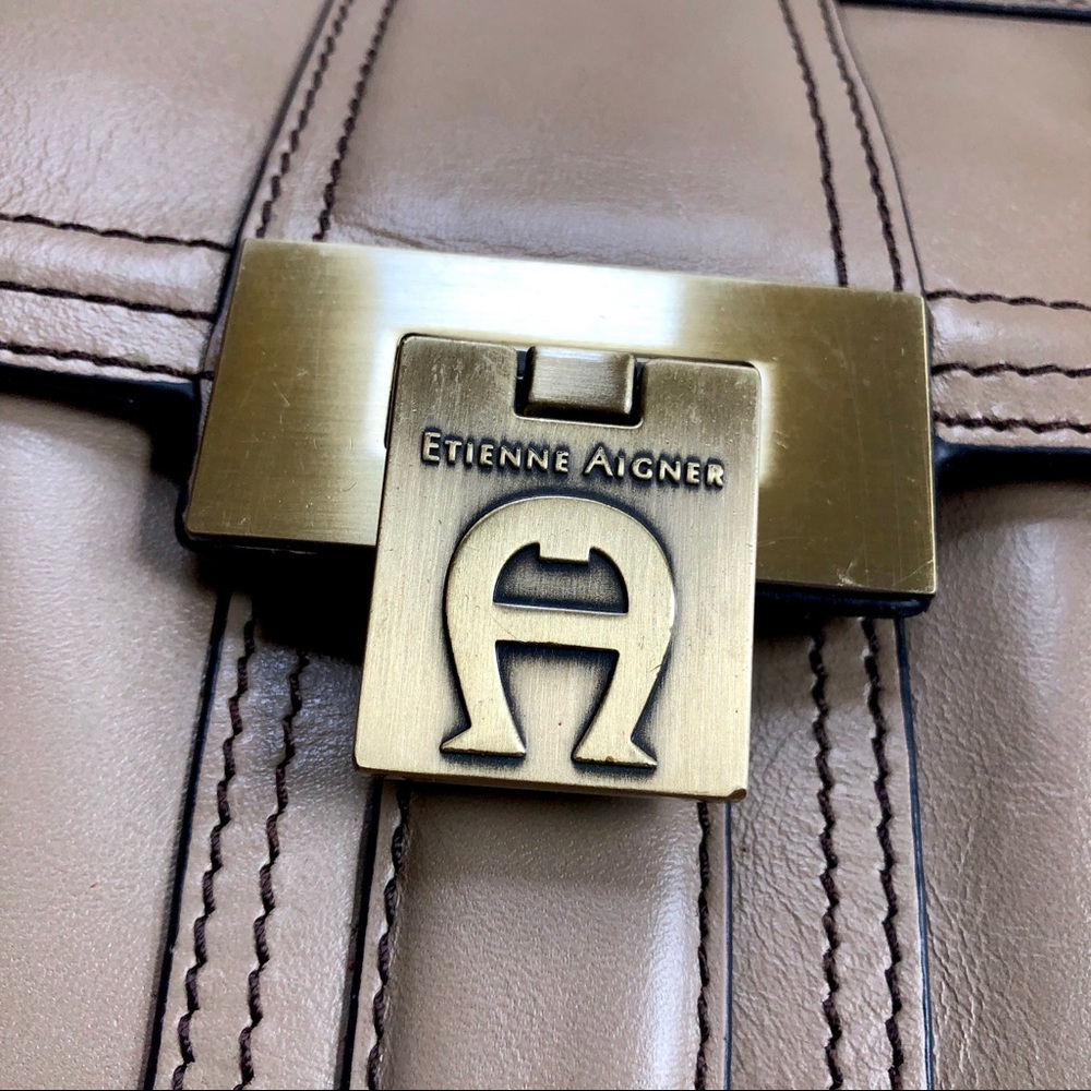 Etienne Aigner ~  Leather Handbag - Picture 3 of 8